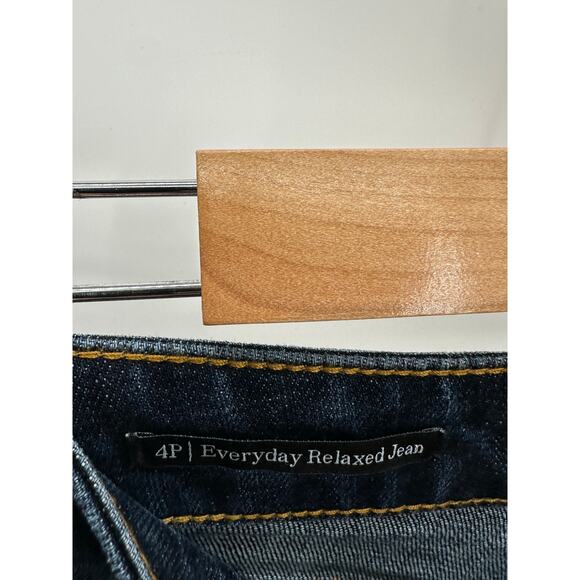 Talbots Corsica Wash Everyday Relaxed Jean Denim Cotton Blend Womens Size 4P - Picture 8 of 9